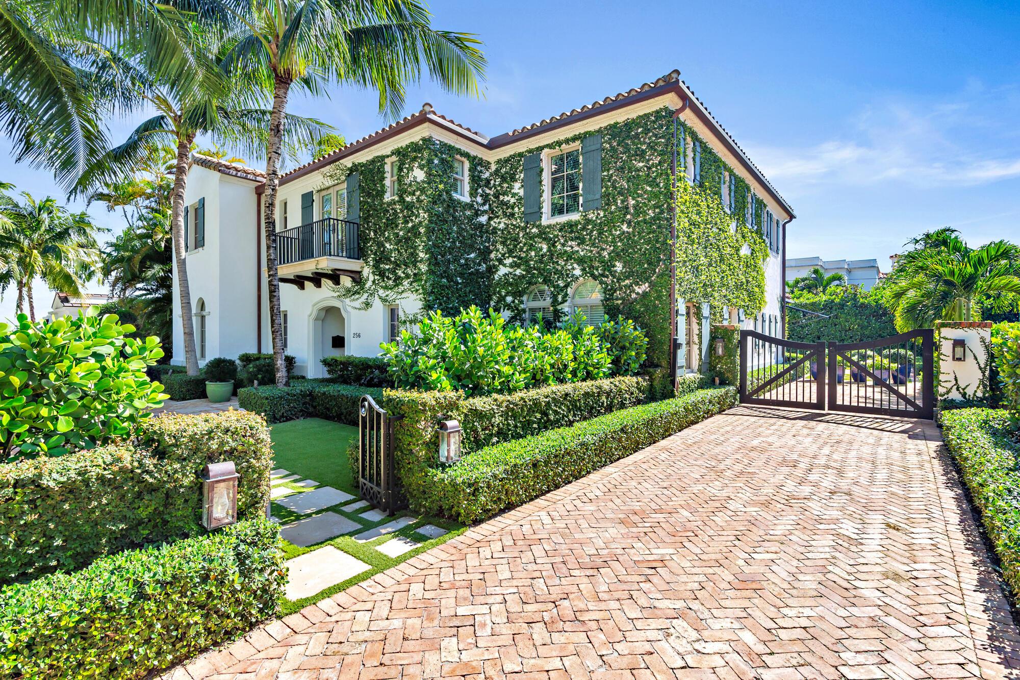 EL CID IN - Residential