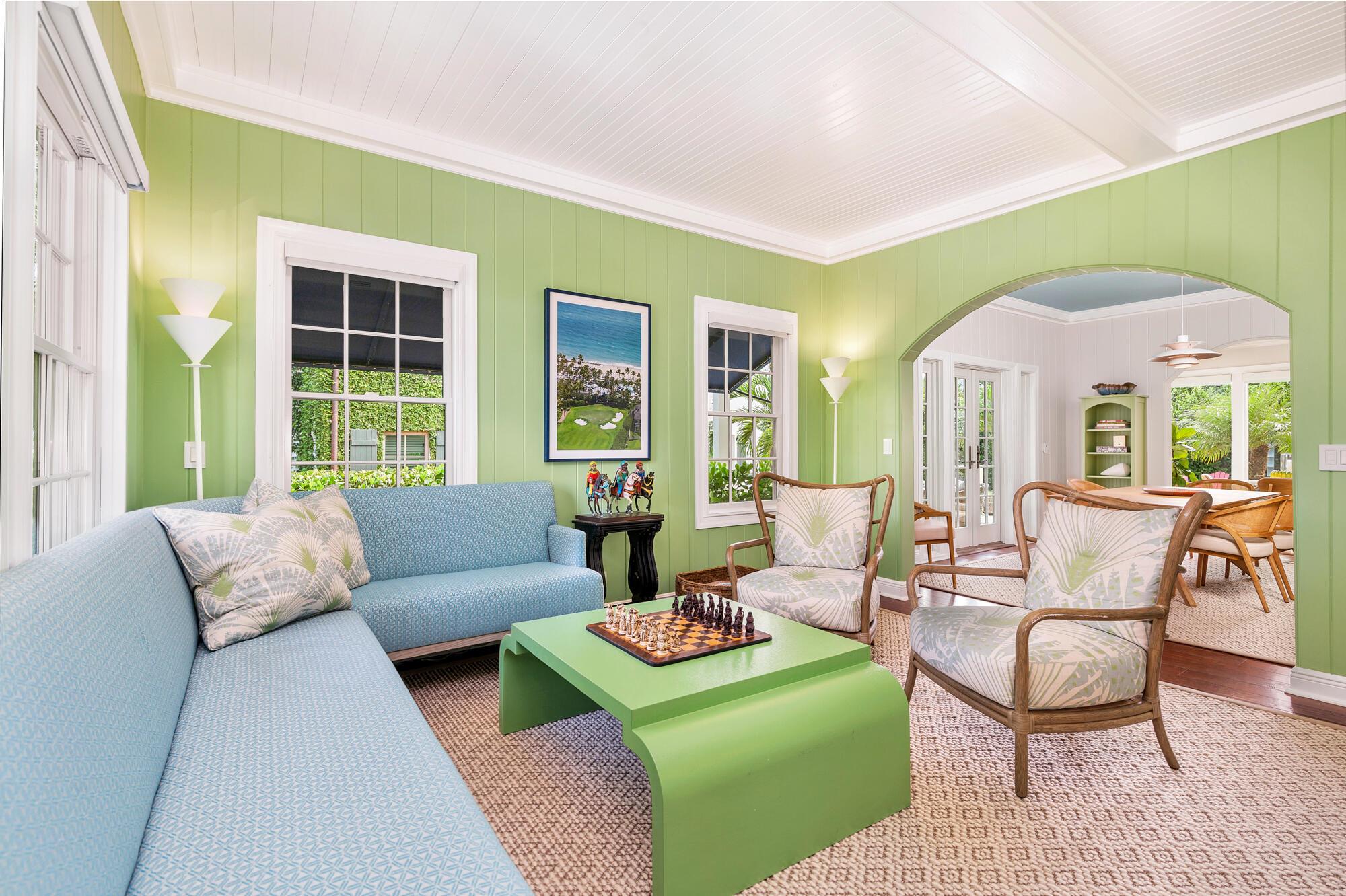 EL CID IN - Residential