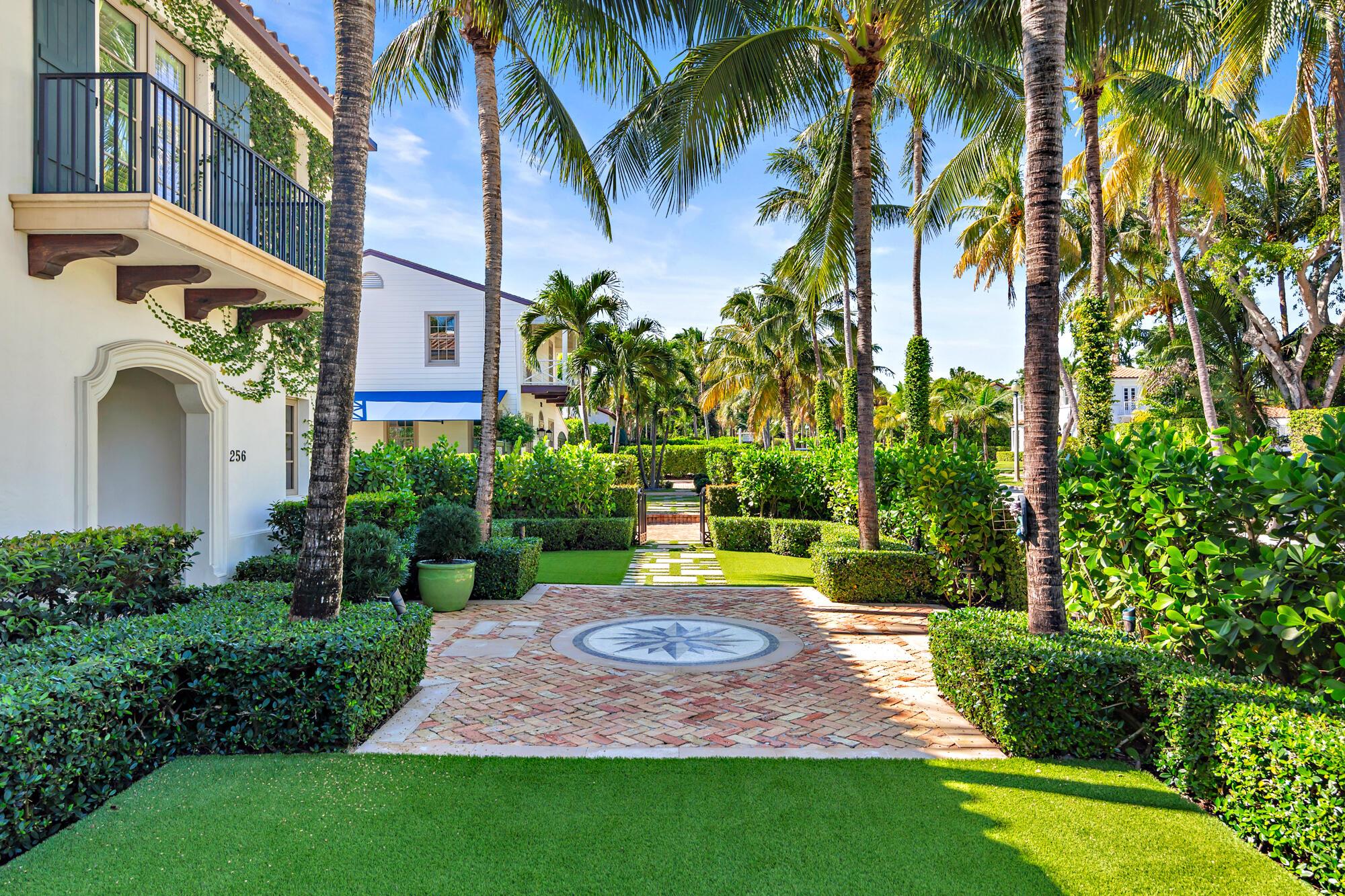 EL CID IN - Residential