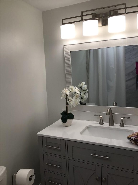 COLONIAL CLUB CONDO SEC 1 - Residential