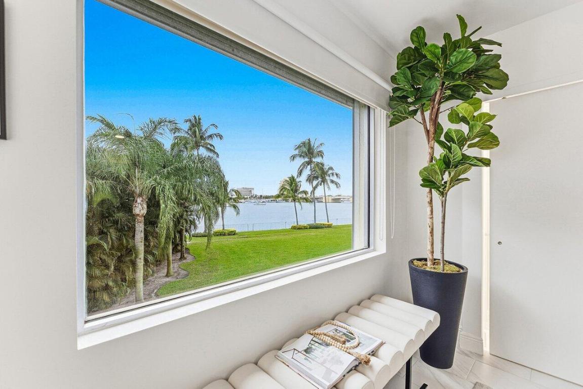 PALM BEACH TOWERS CONDO - Residential