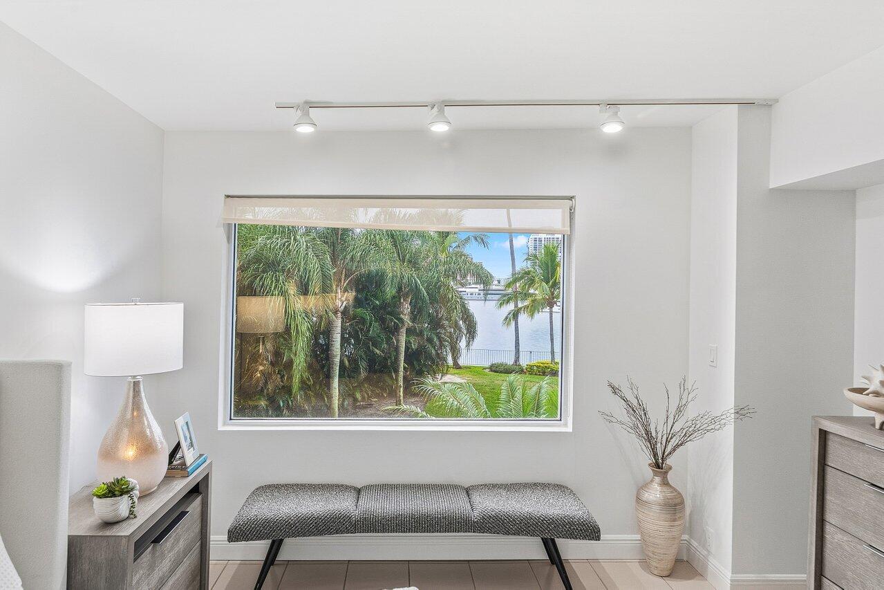 PALM BEACH TOWERS CONDO - Residential