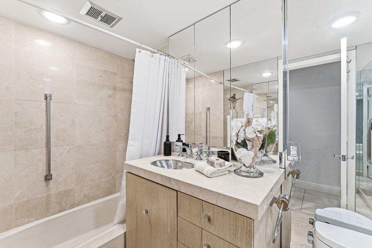 PALM BEACH TOWERS CONDO - Residential