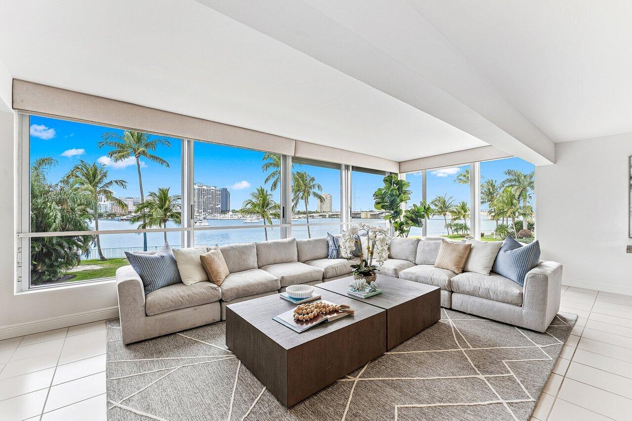 PALM BEACH TOWERS CONDO - Residential