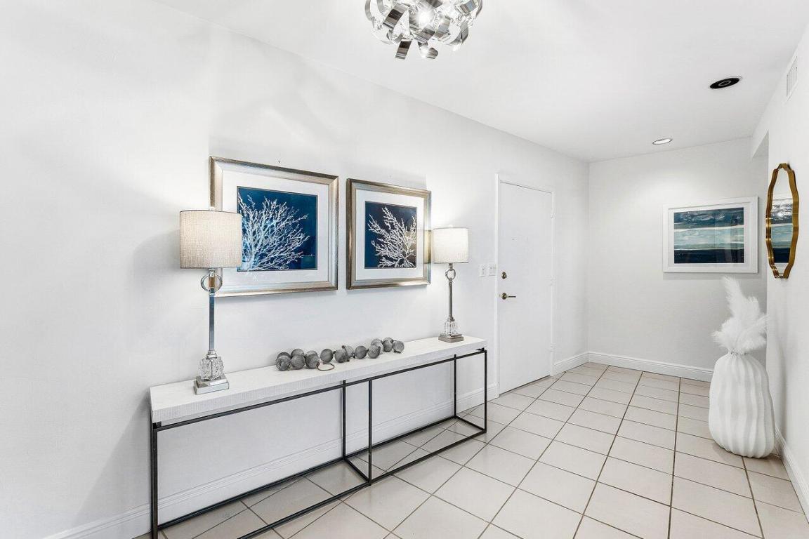 PALM BEACH TOWERS CONDO - Residential
