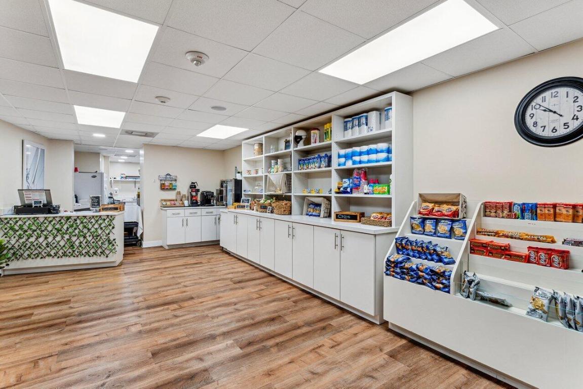 PALM BEACH TOWERS CONDO - Residential