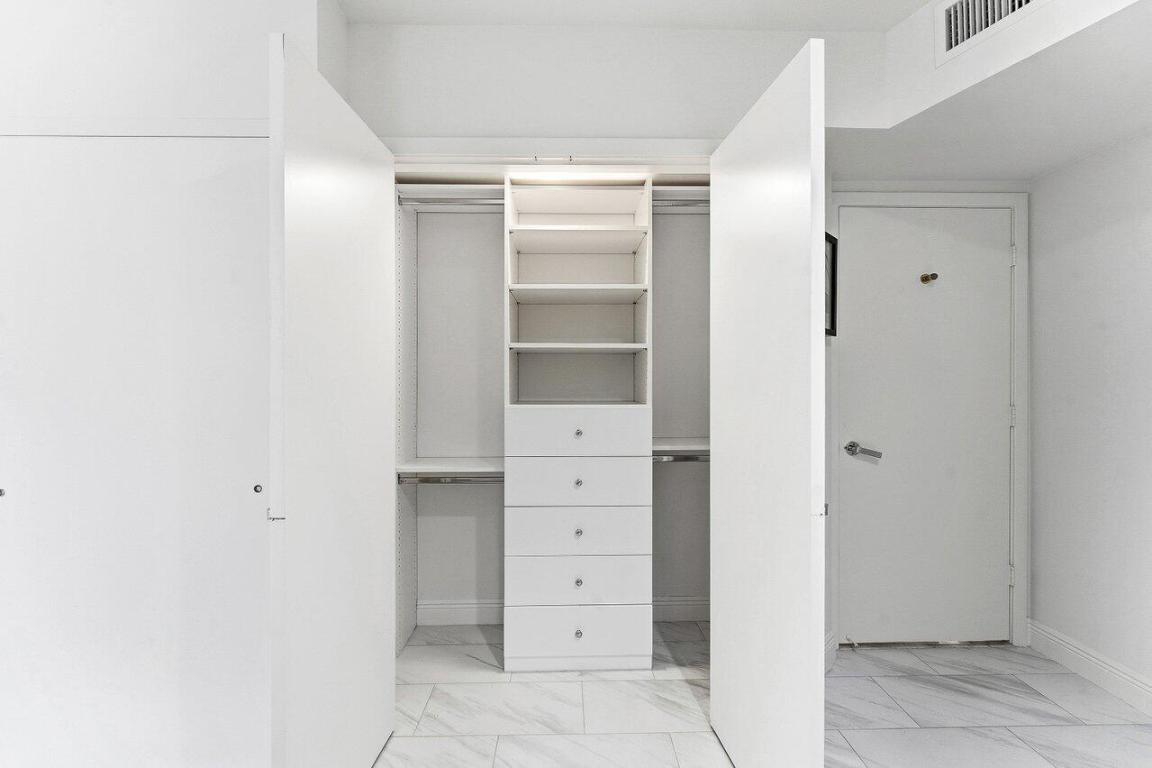 PALM BEACH TOWERS CONDO - Residential