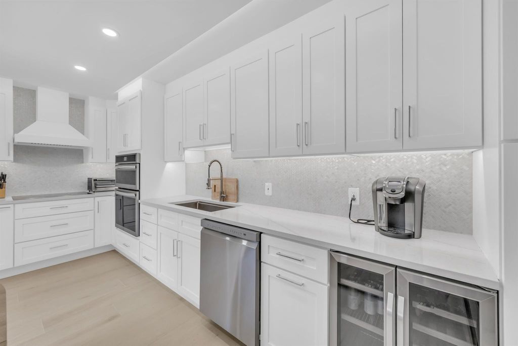 Photo of 1208 12th Court, Jupiter, FL 33477 (MLS # R11113536)