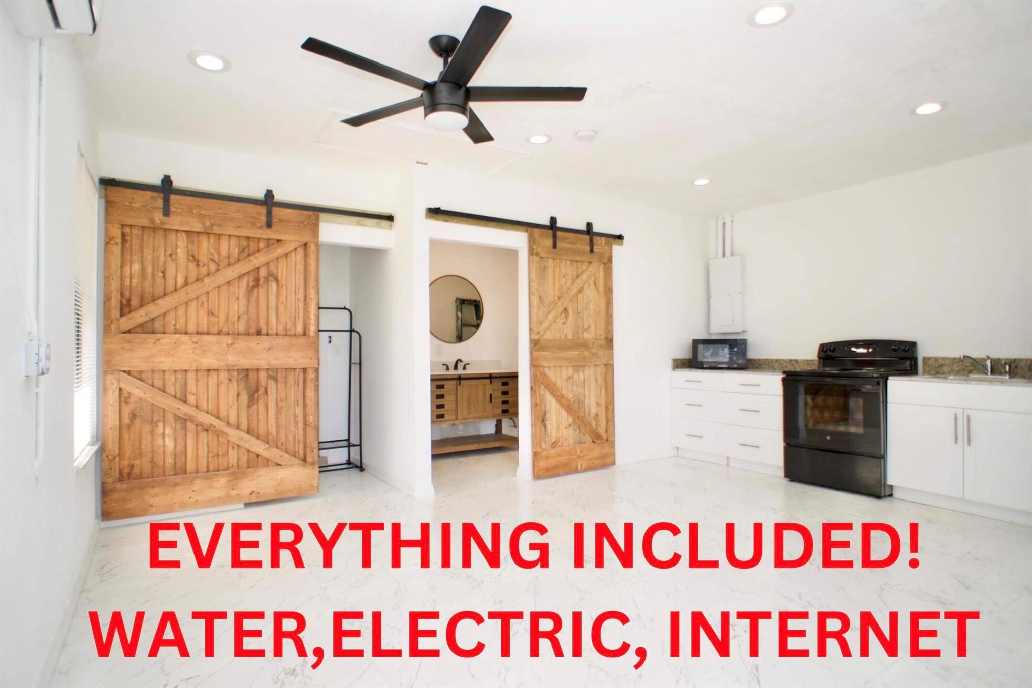 ALL UTILTIES INCLUDED! Electric, Water, Internet and Lawn Care. 1 Bedroom Studio with separate entrance, AC and Hot Water Heater. Full Bathroom and kitchenette (no stove), Stackable Washer & Dryer. Pets are Welcome. No Smoking.