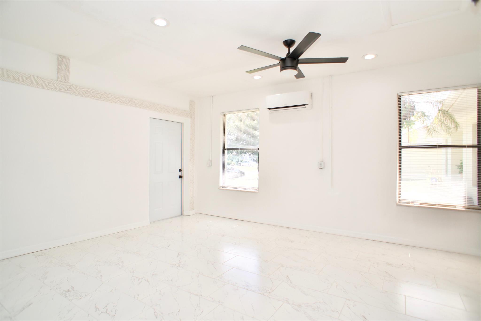 PORT ST LUCIE SECTION 27 - Residential Lease