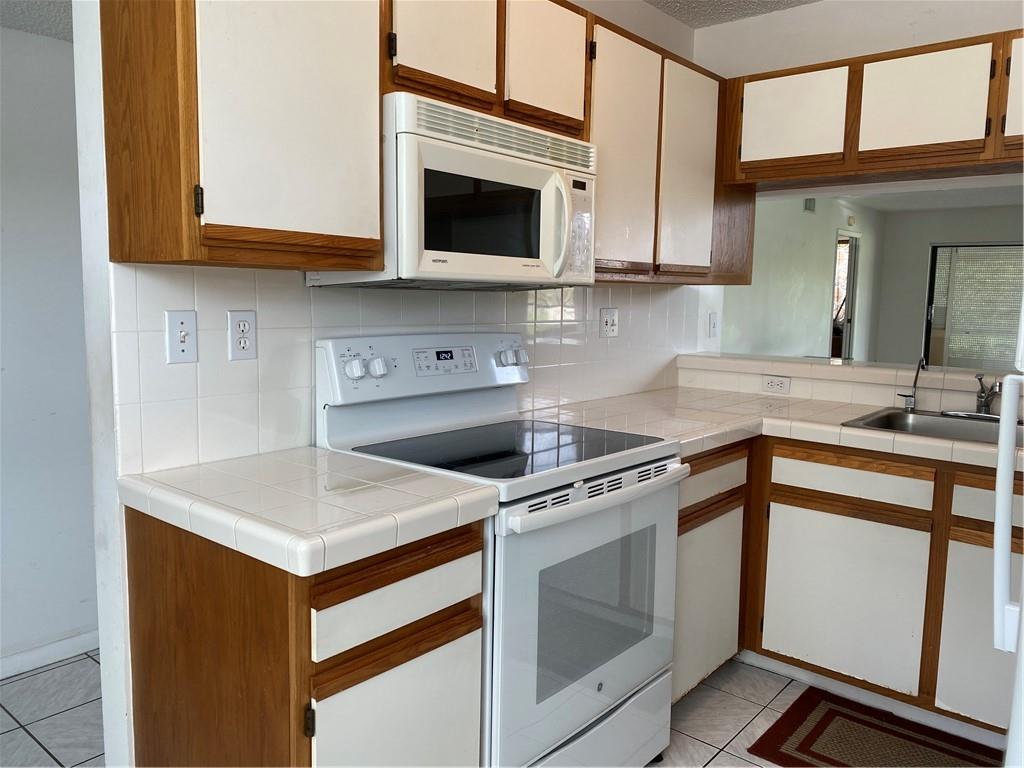 Tamarac Gardens - Residential