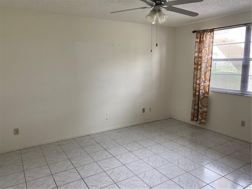 Tamarac Gardens - Residential