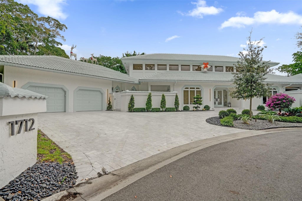 Photo of 1712 Vestal Drive, Coral Springs, FL 33071 (MLS # F10540403)