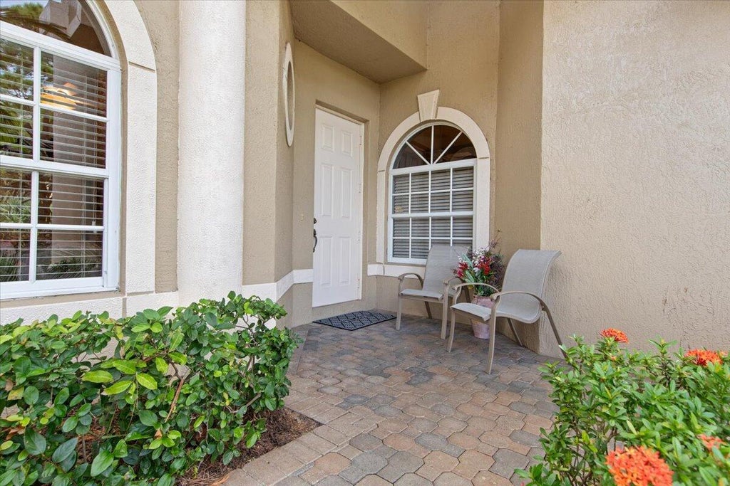 Photo of 7038 Torrey Pines Circle, Port Saint Lucie, FL 34986 (MLS # R11036500)