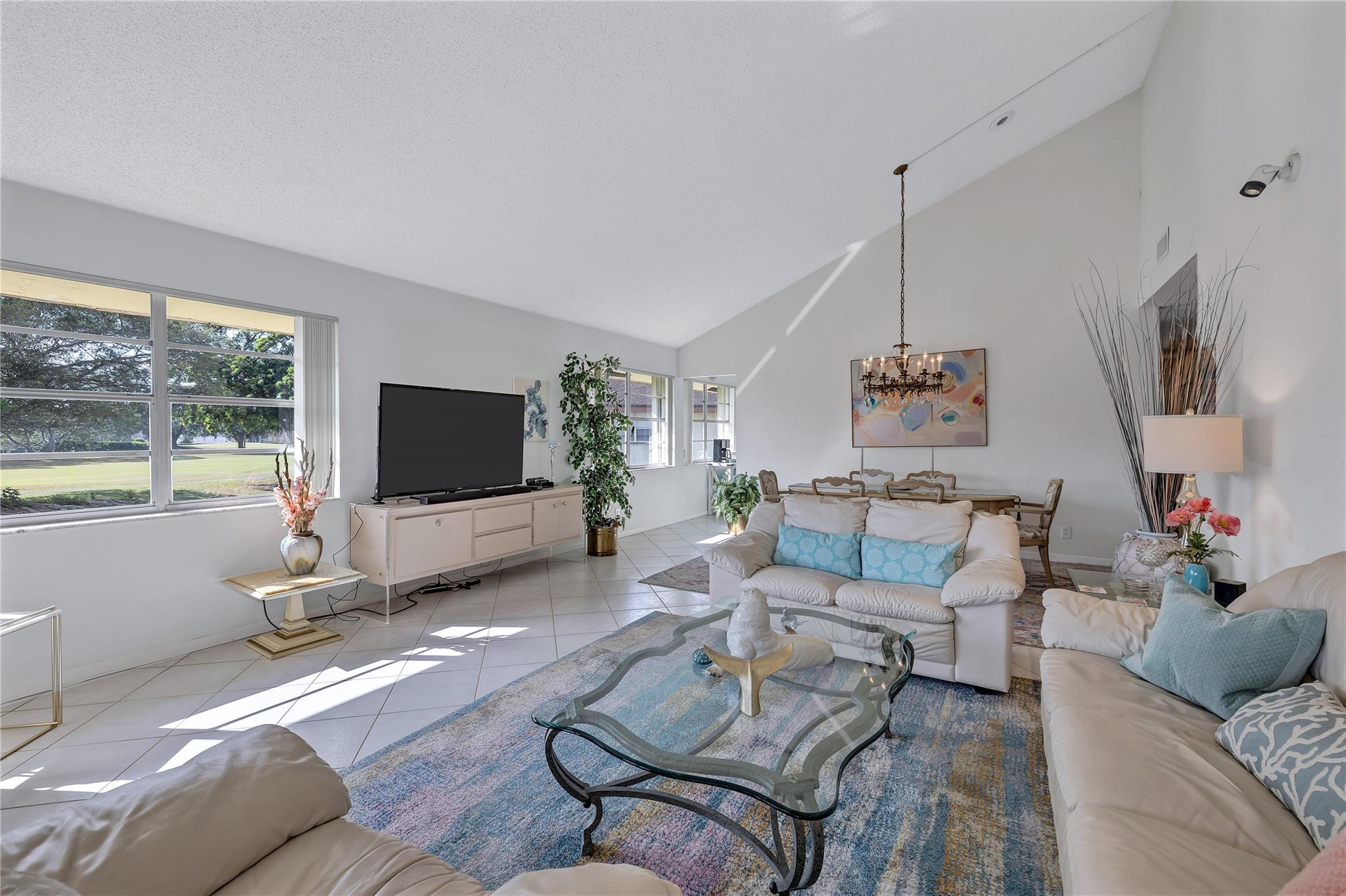 8751 Holly Ct 204