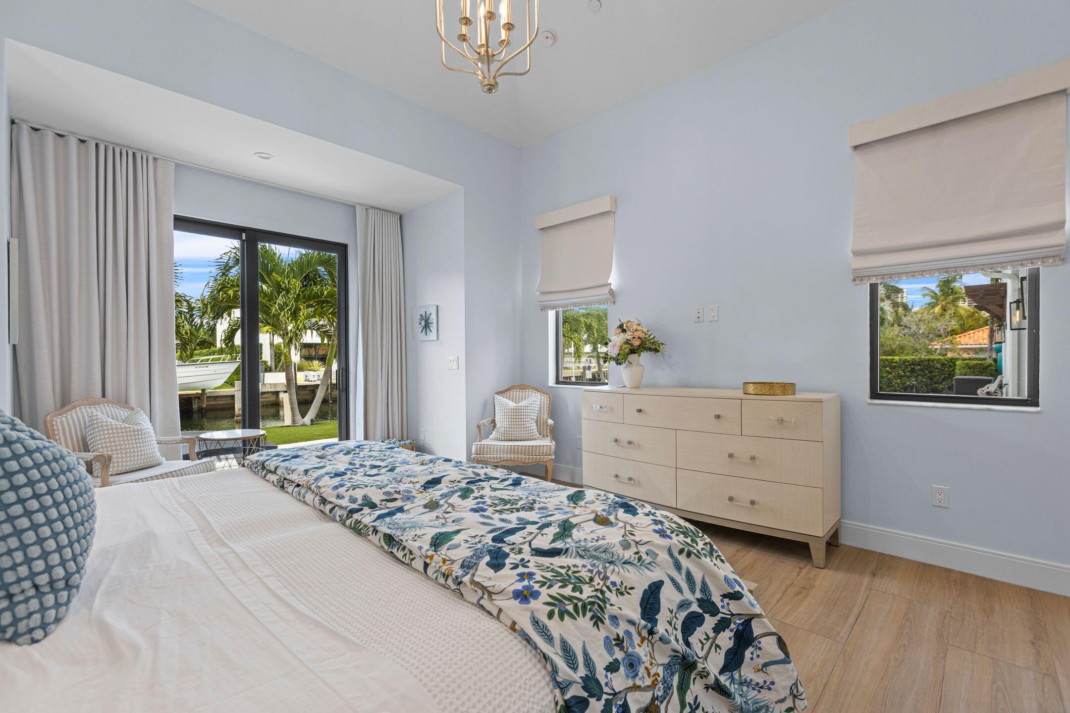 PALM BEACH ISLES 2 - Residential