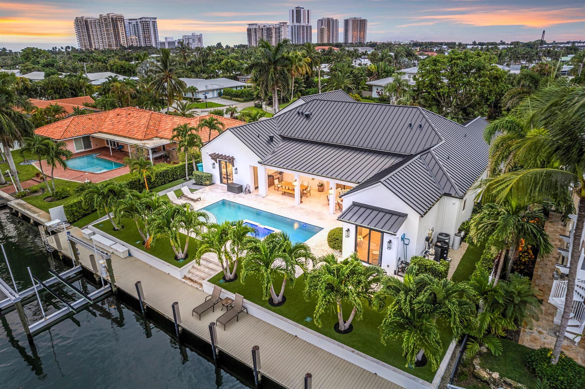 PALM BEACH ISLES 2 - Residential