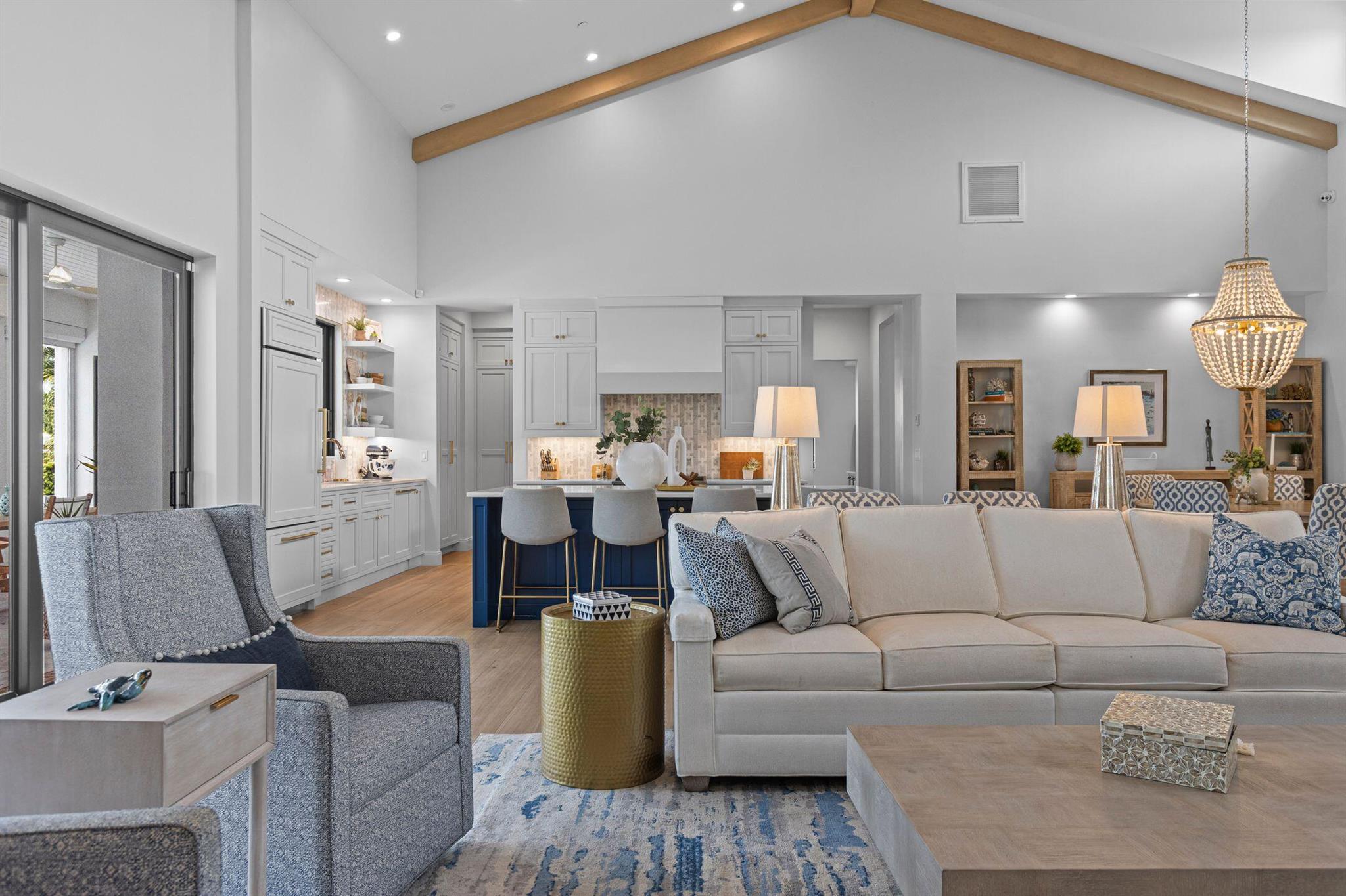 PALM BEACH ISLES 2 - Residential