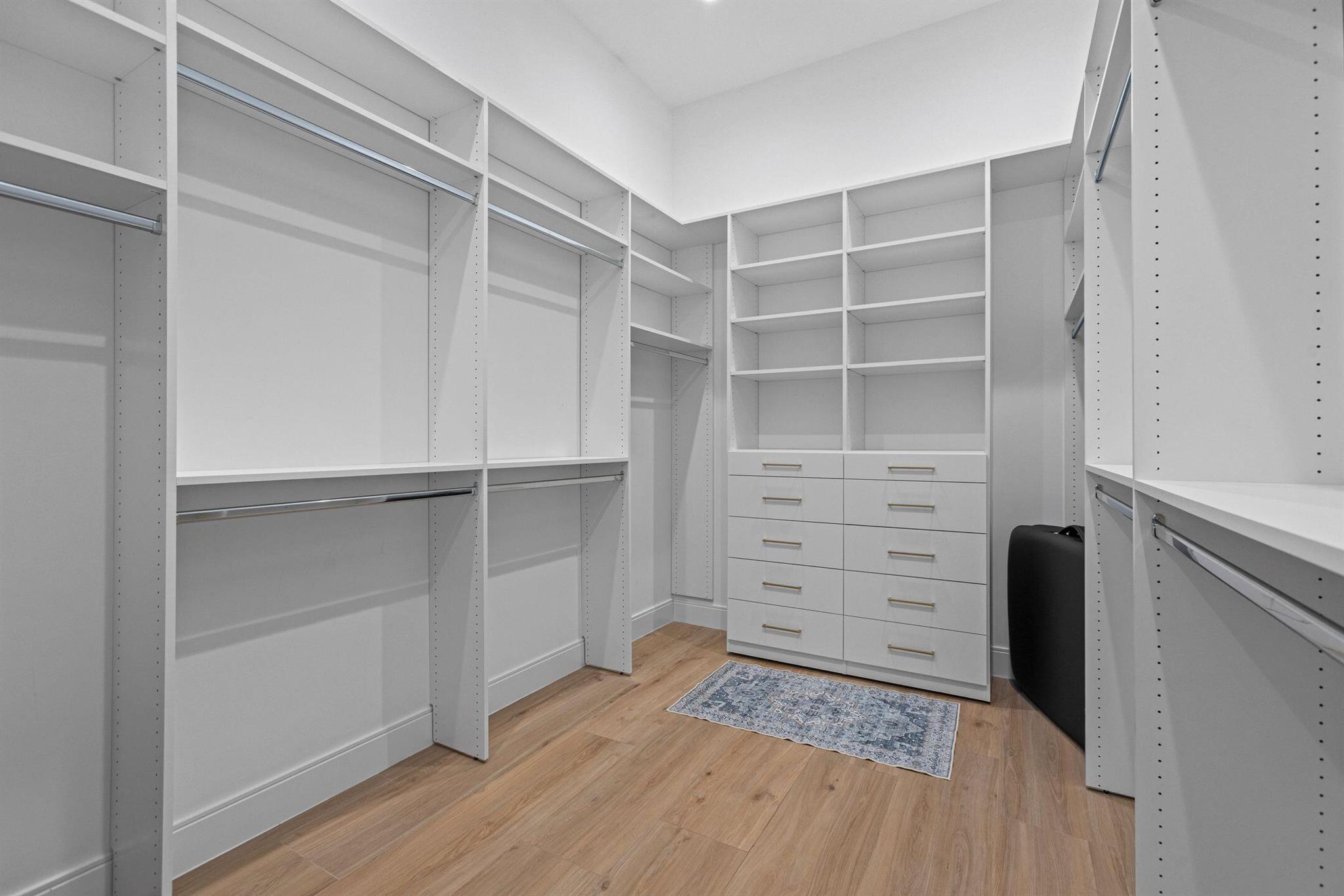 PALM BEACH ISLES 2 - Residential