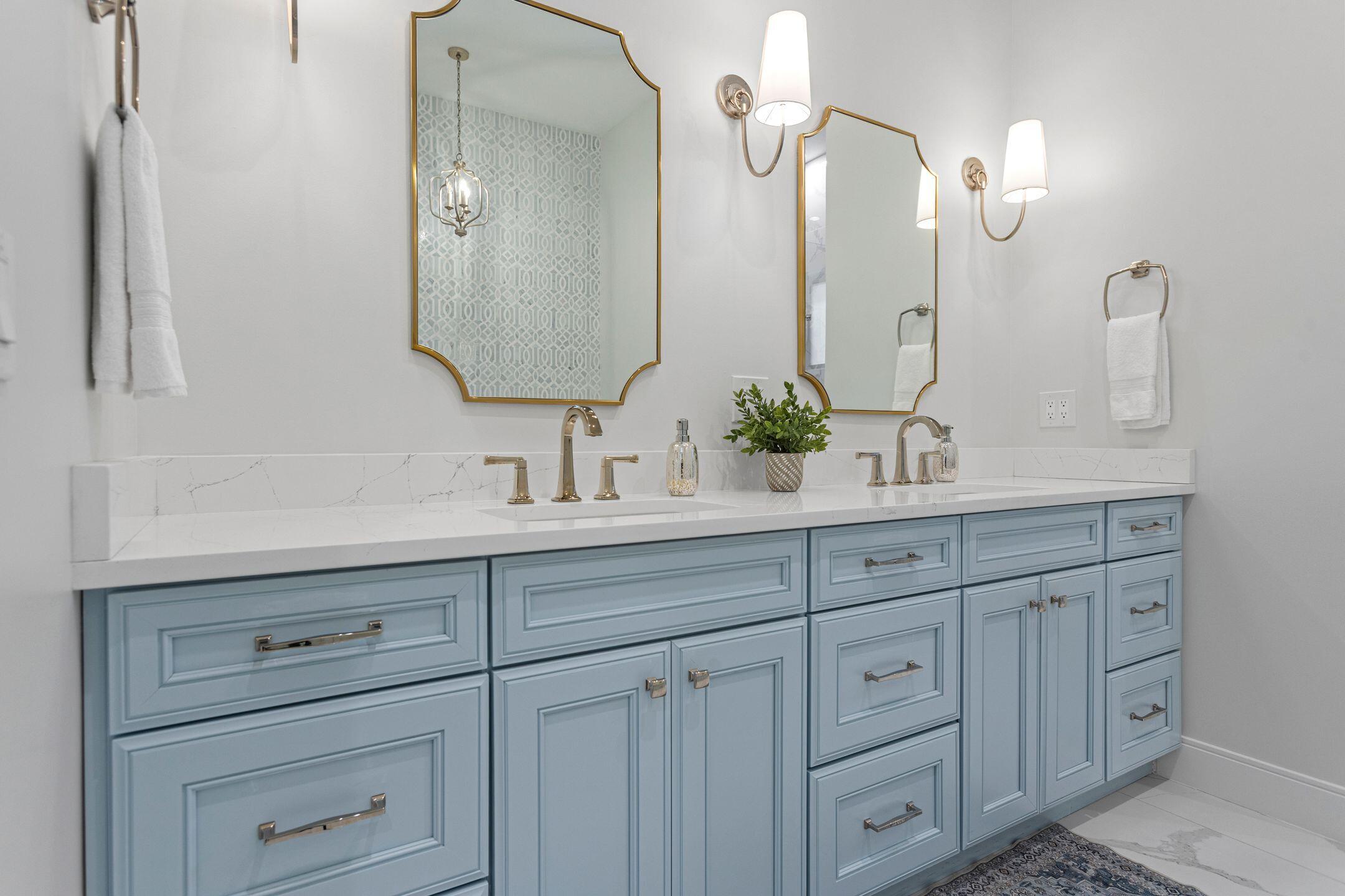 PALM BEACH ISLES 2 - Residential