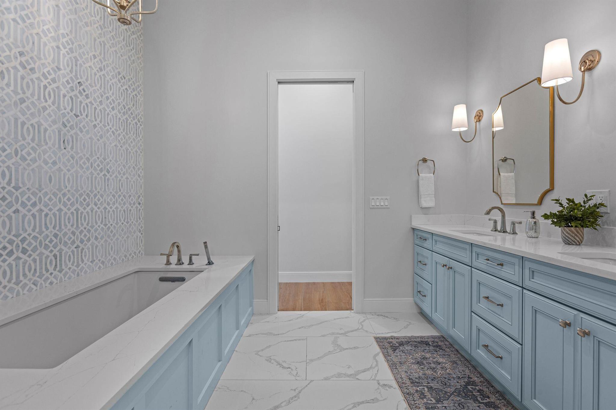 PALM BEACH ISLES 2 - Residential