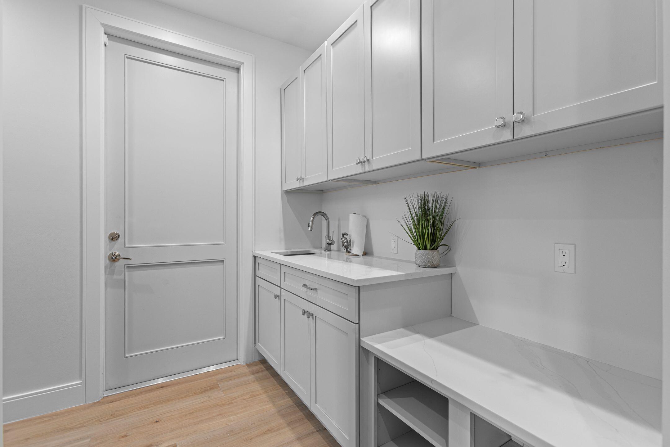 PALM BEACH ISLES 2 - Residential