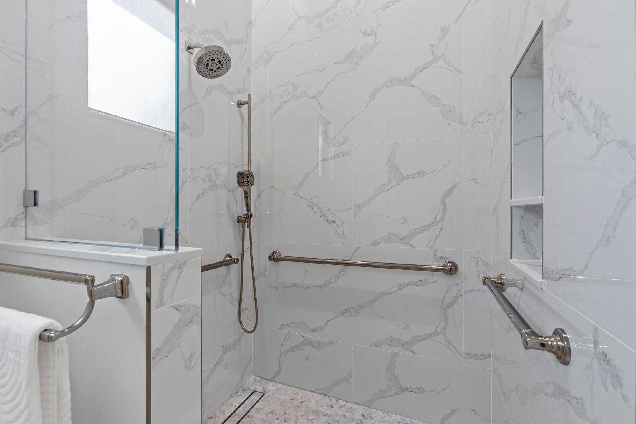 PALM BEACH ISLES 2 - Residential