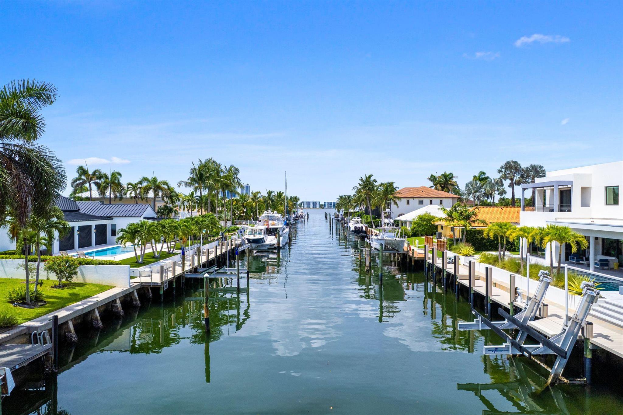 PALM BEACH ISLES 2 - Residential