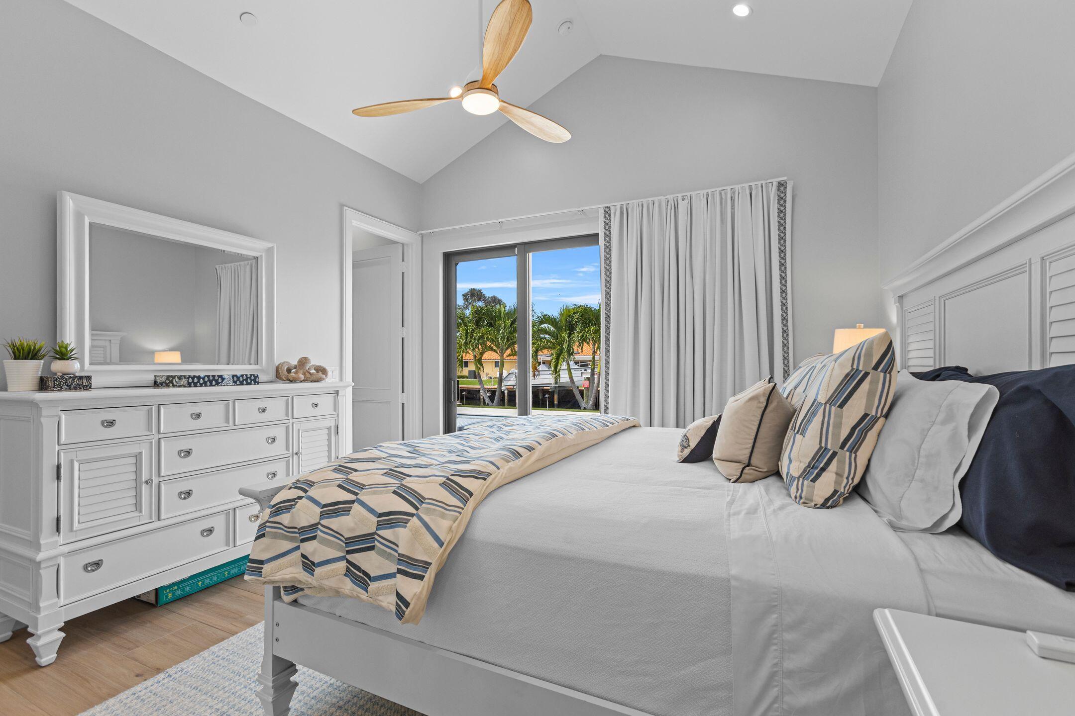 PALM BEACH ISLES 2 - Residential