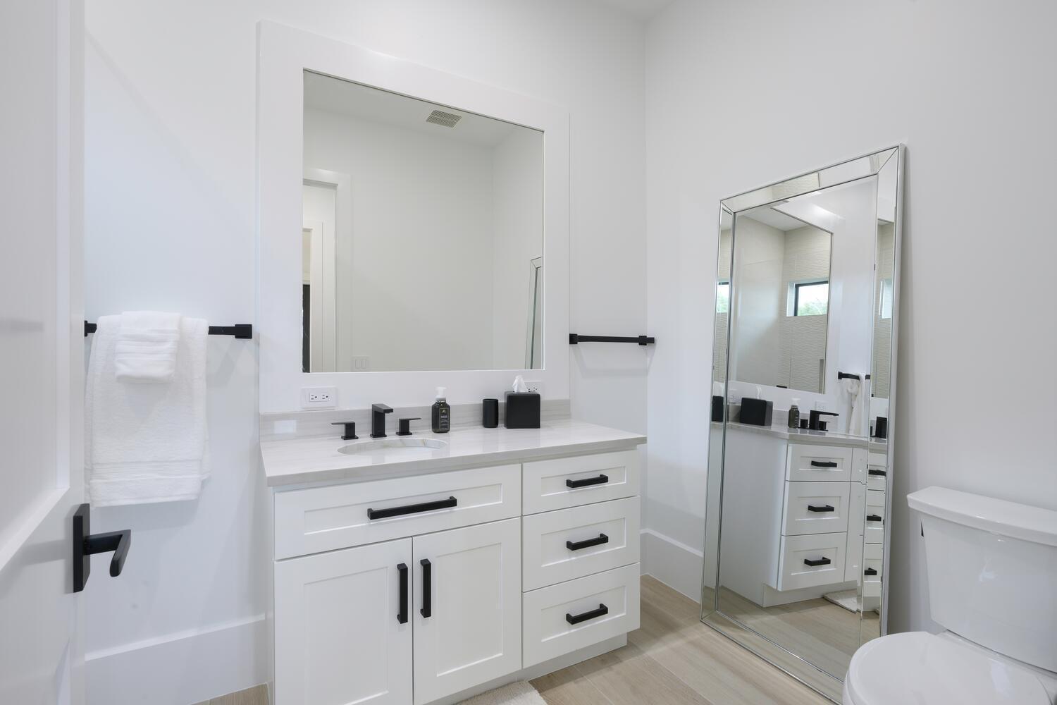 NORTH PALM BEACH VILLAGE OF 1 - Residential