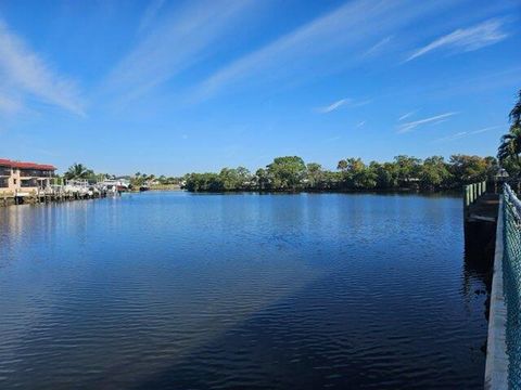 630 Southwind Circle 6 North Palm Beach FL 33408