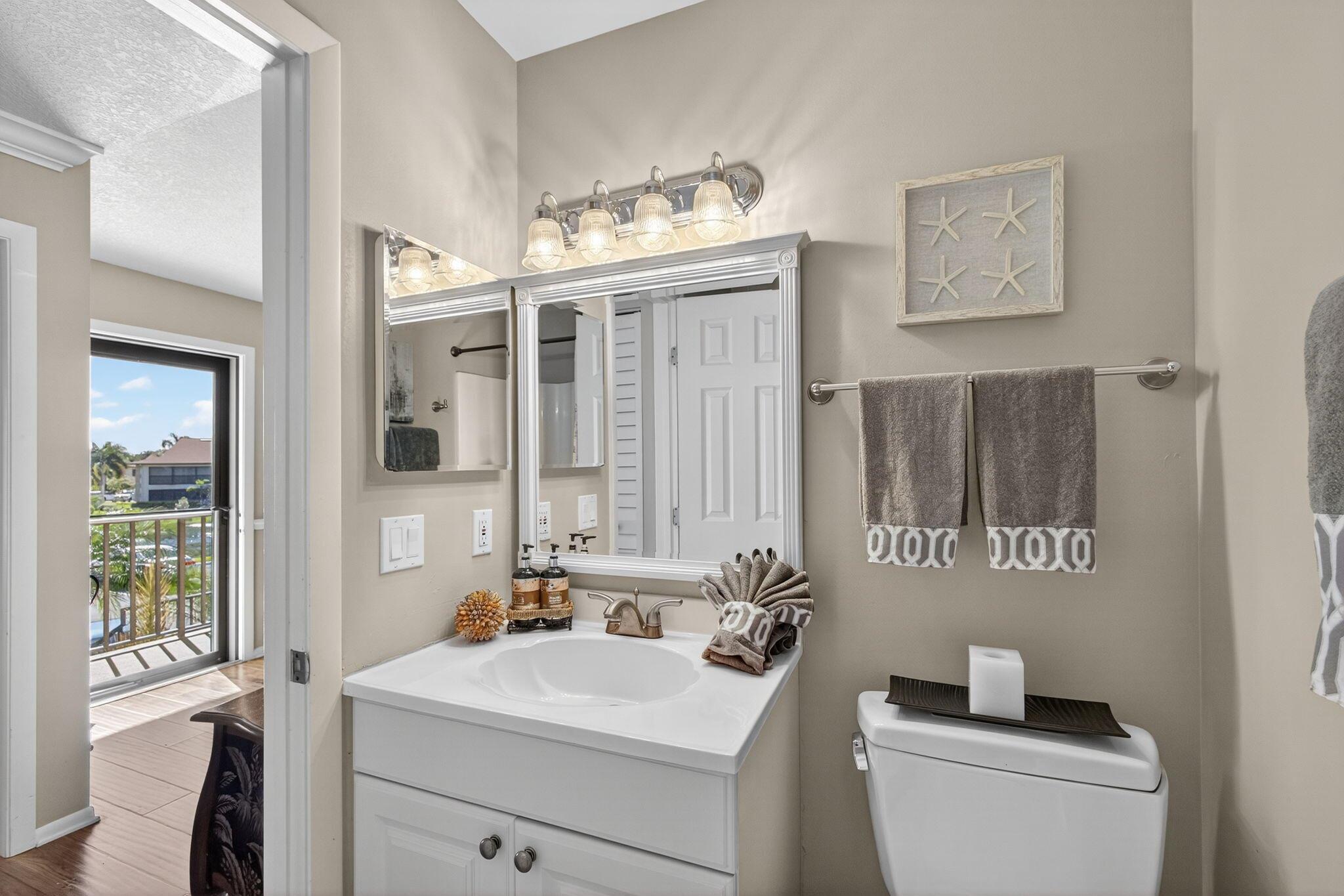 PINE CREST CONDO - Residential Lease