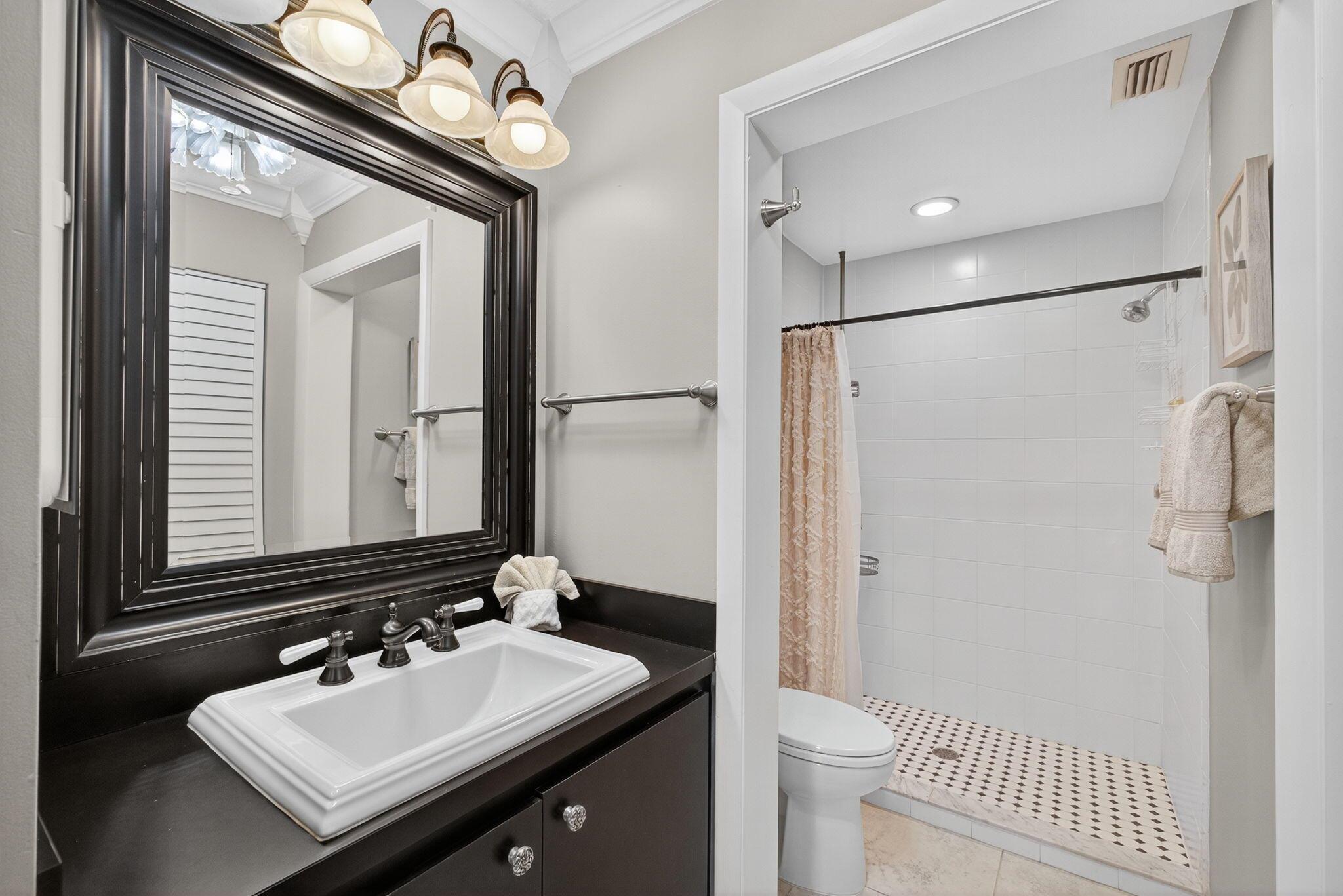 PINE CREST CONDO - Residential Lease