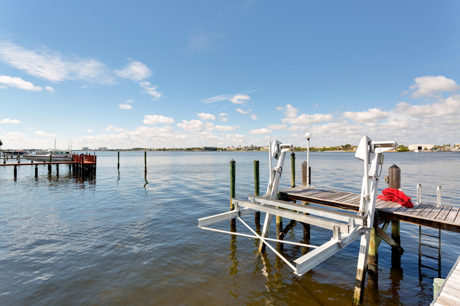 POINT MANALAPAN 9 - Residential