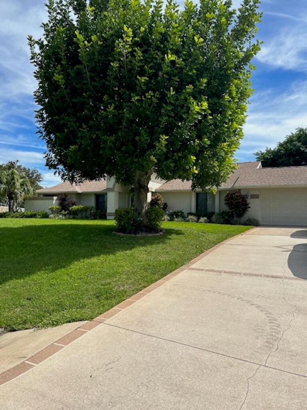 Photo of 2109 NE Ginger Terrace, Jensen Beach, FL 34957 (MLS # R11035051)