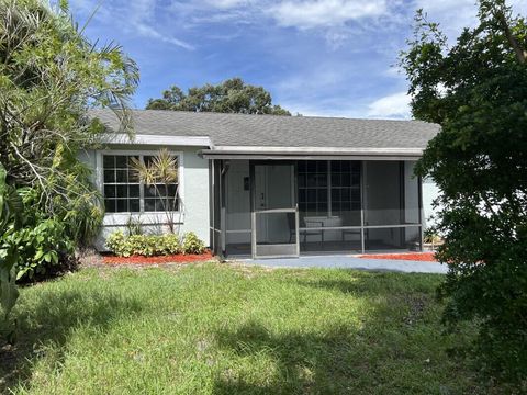 A home in Port St Lucie