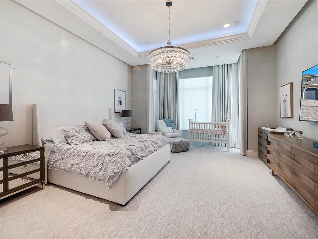 OLD PALM PL - Residential