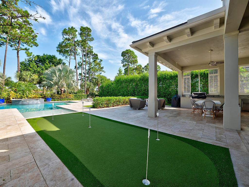 OLD PALM PL - Residential