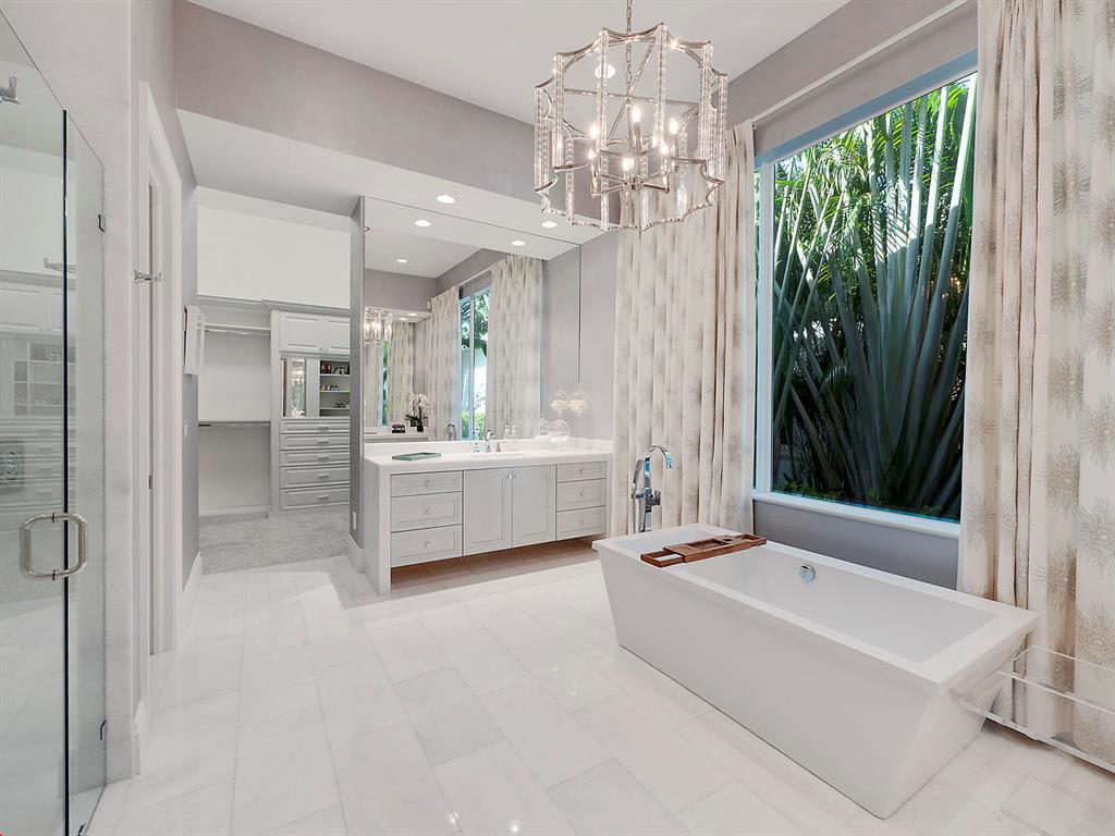 OLD PALM PL - Residential