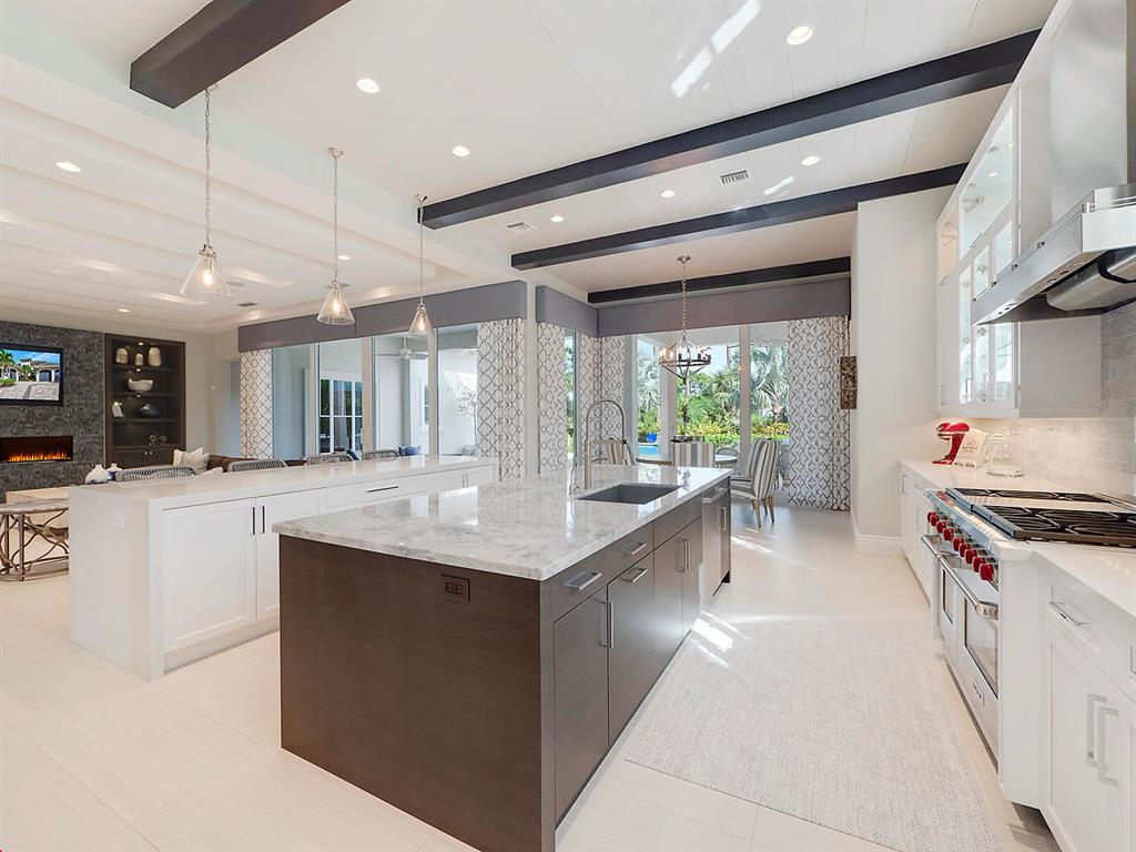 OLD PALM PL - Residential