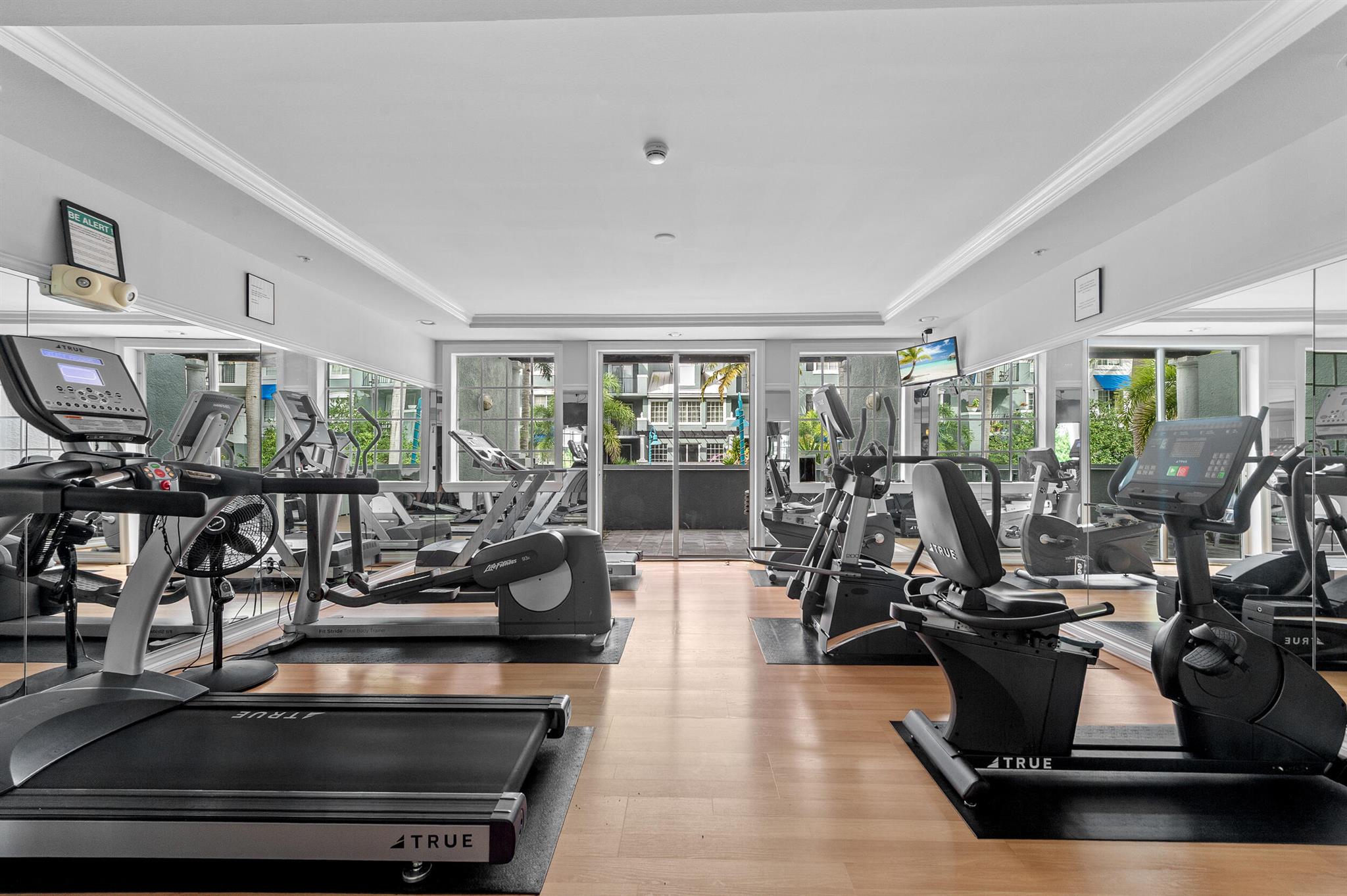 PINEAPPLE GROVE VILLAGE C - Residential