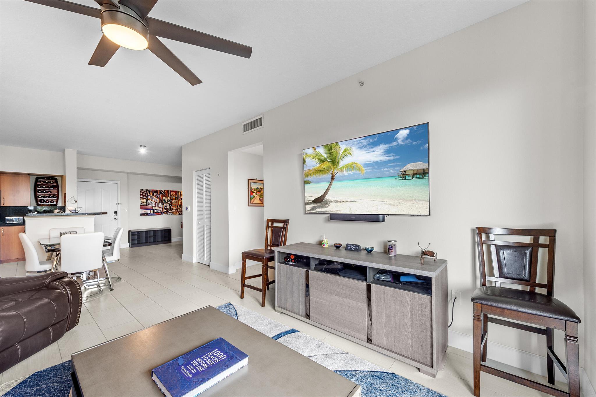 PINEAPPLE GROVE VILLAGE C - Residential