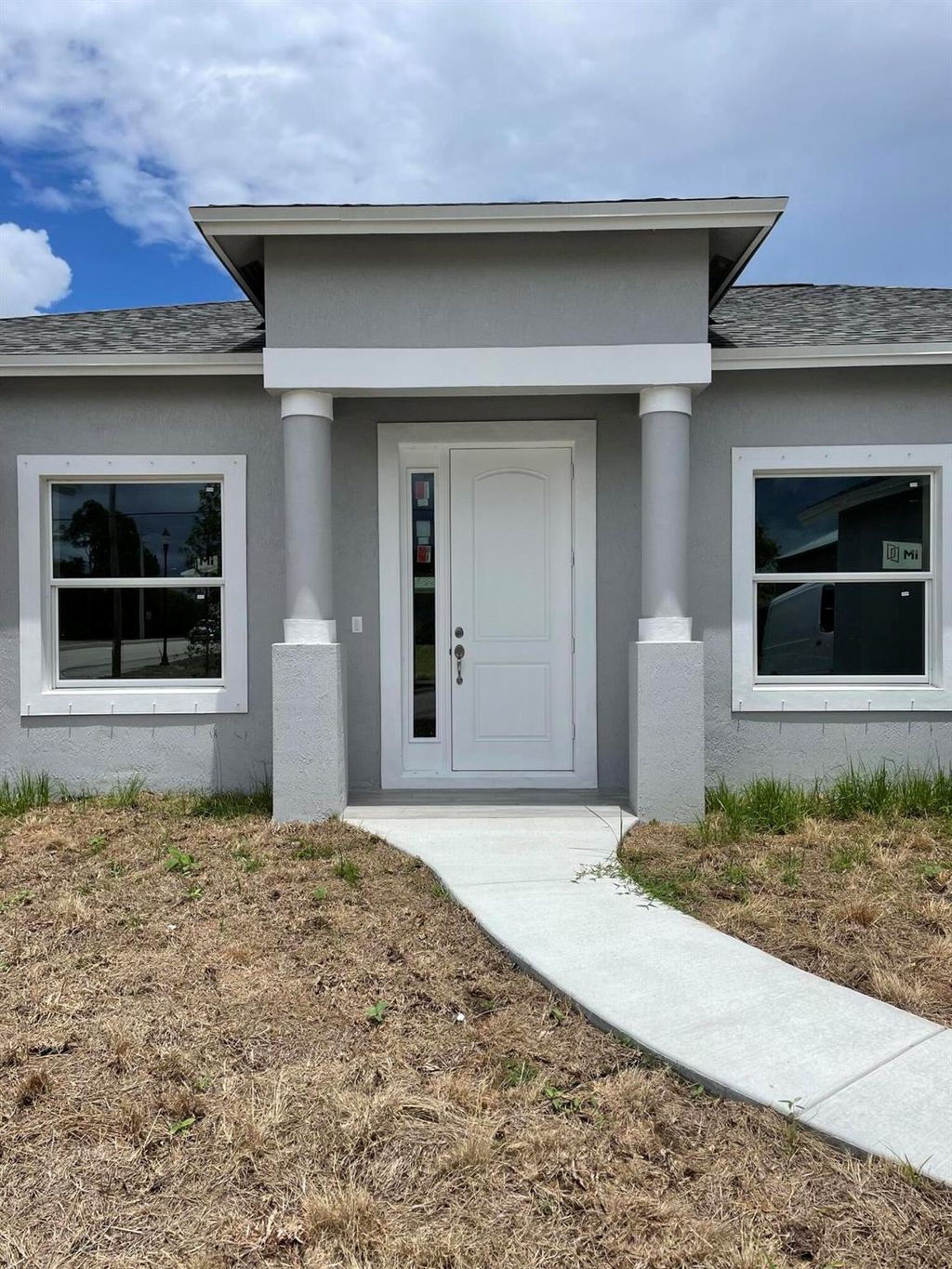 Photo of 621 SE Prineville Street, Port Saint Lucie, FL 34983 (MLS # R10923864)