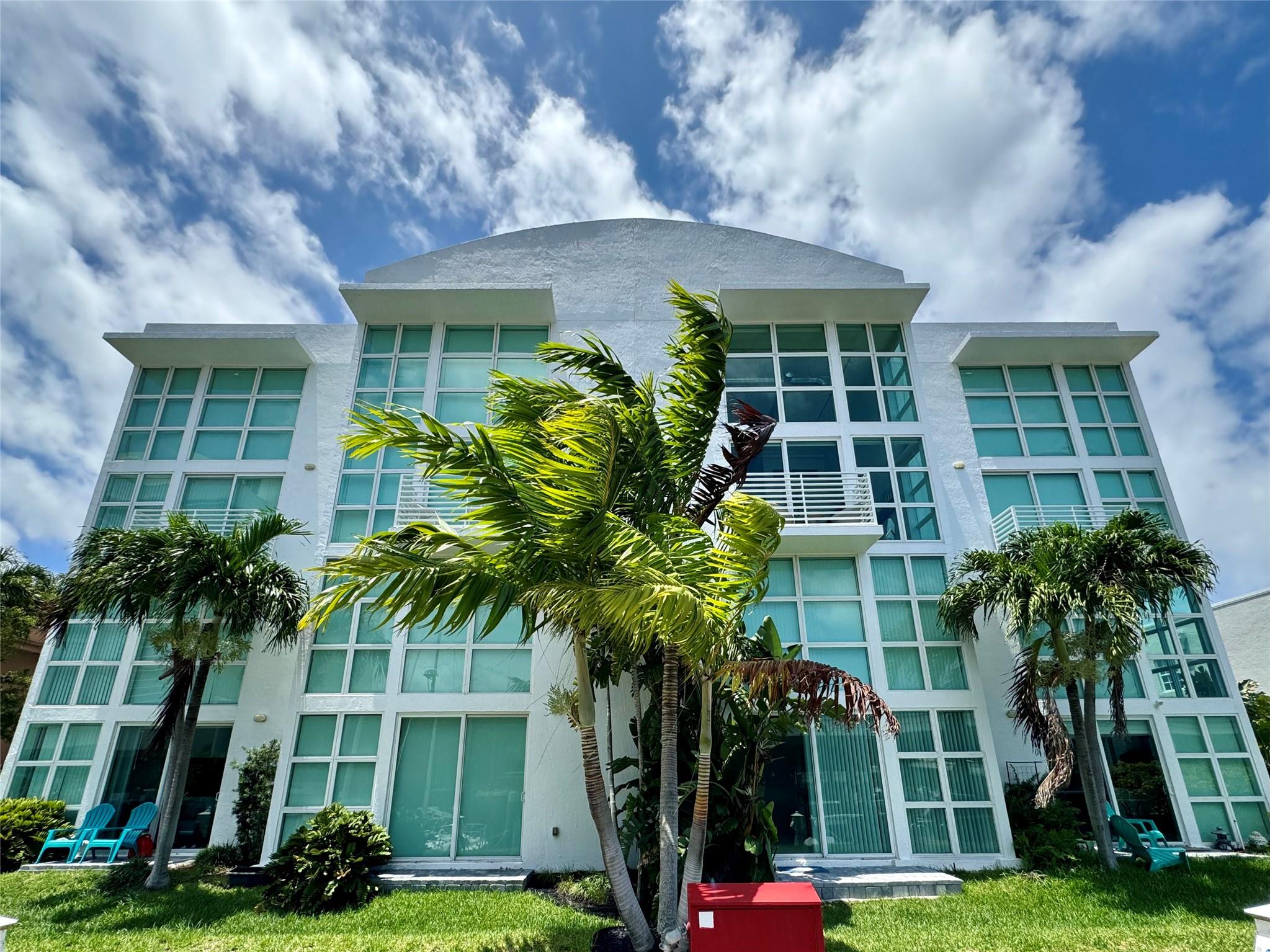 Dockside Lofts Condo - Residential Lease