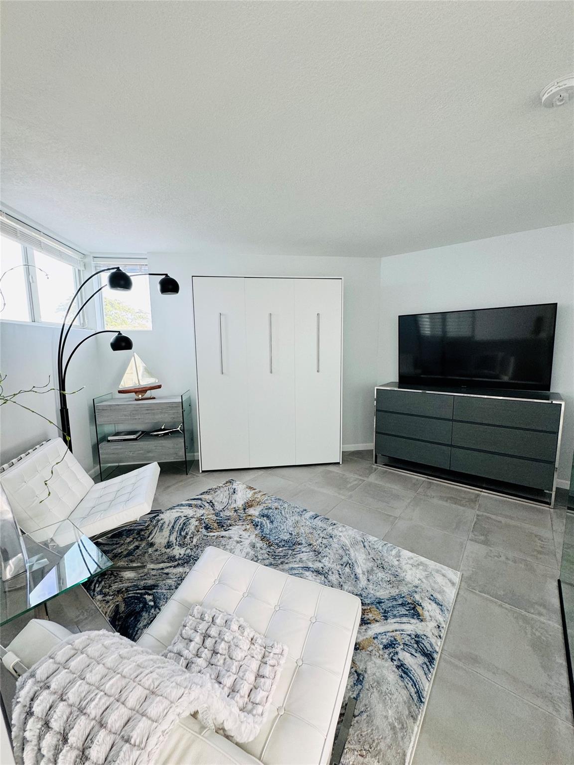 Dockside Lofts Condo - Residential Lease