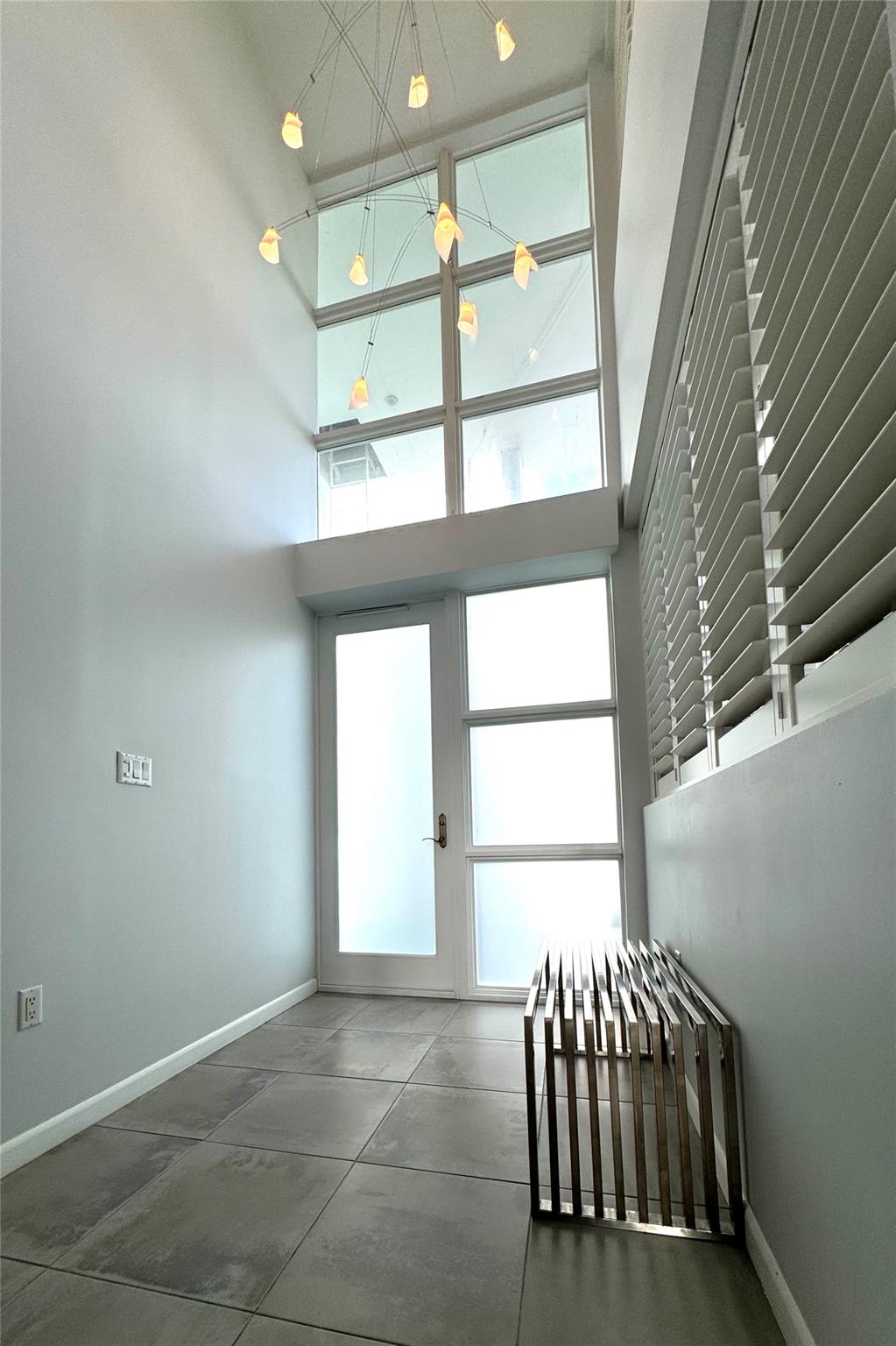 Dockside Lofts Condo - Residential Lease