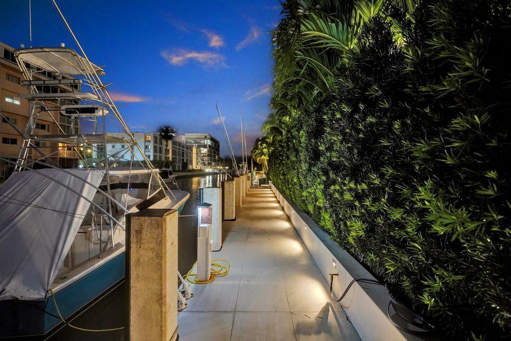 LAKE ROGERS ISLE UNIT E - Residential