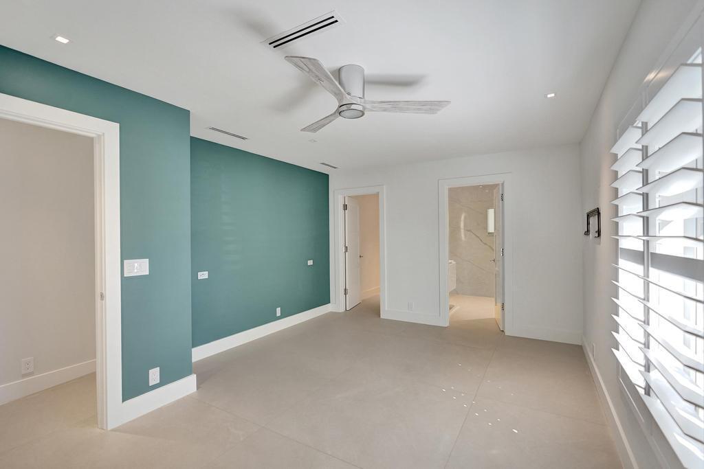 LAKE ROGERS ISLE UNIT E - Residential