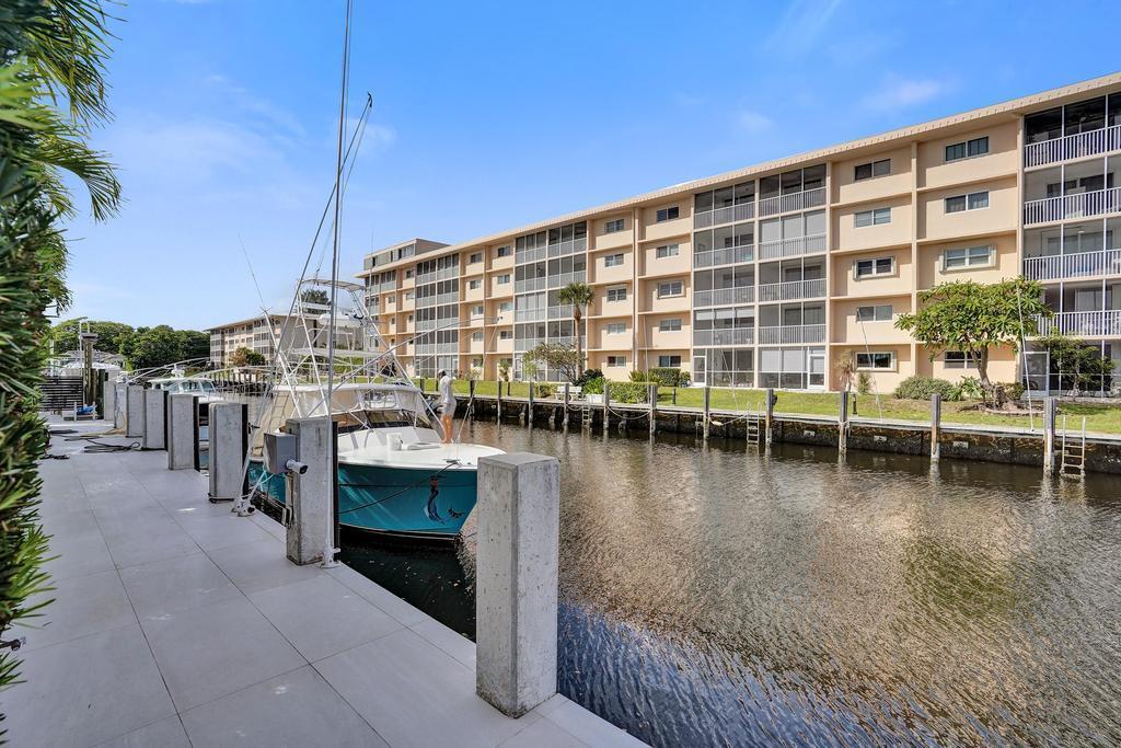 LAKE ROGERS ISLE UNIT E - Residential