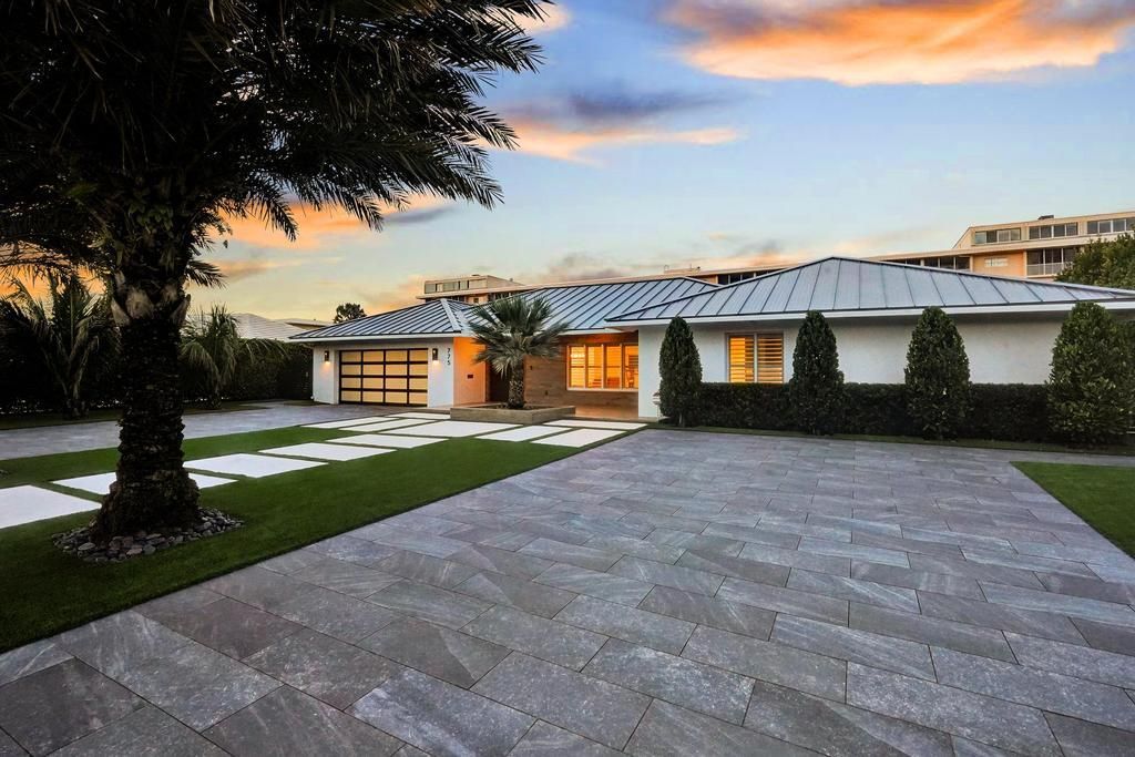 Photo of 775 NE 39th Street, Boca Raton, FL 33431 (MLS # R11138798)